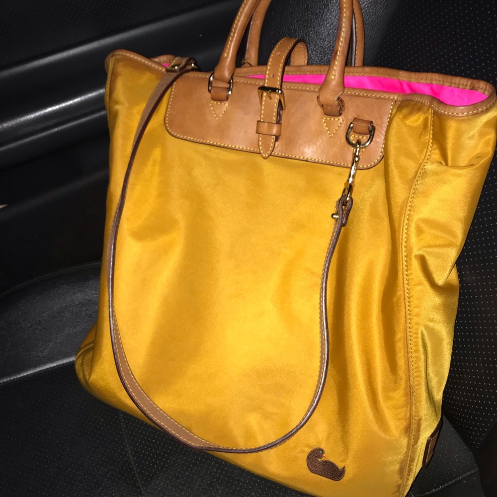 DOONEY & BOURKE EDITOR Mustard Yellow Tote Bag Lg
